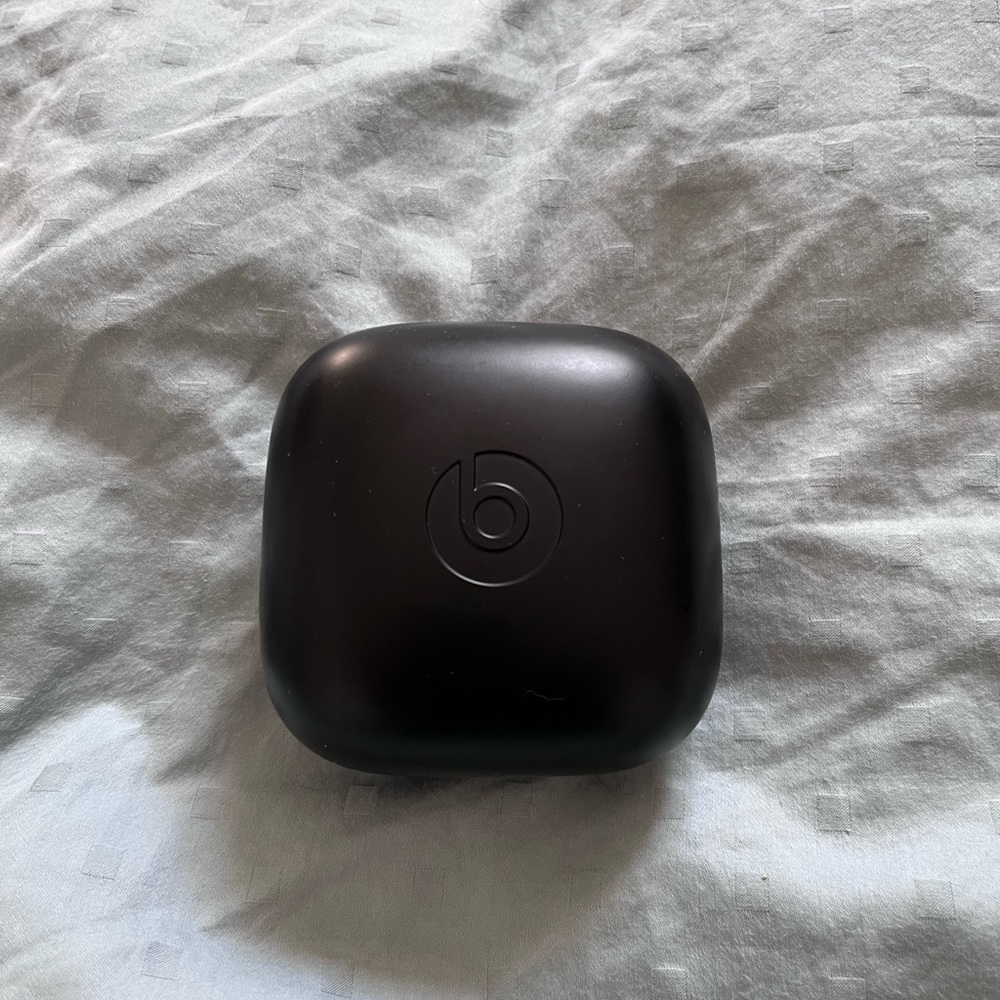 Powerbeats Pro CASE ONLY